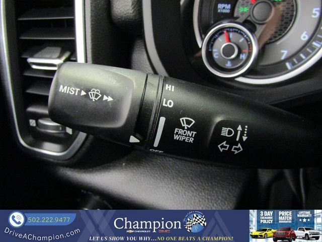 Used 2021 White Ram Laramie image 31
