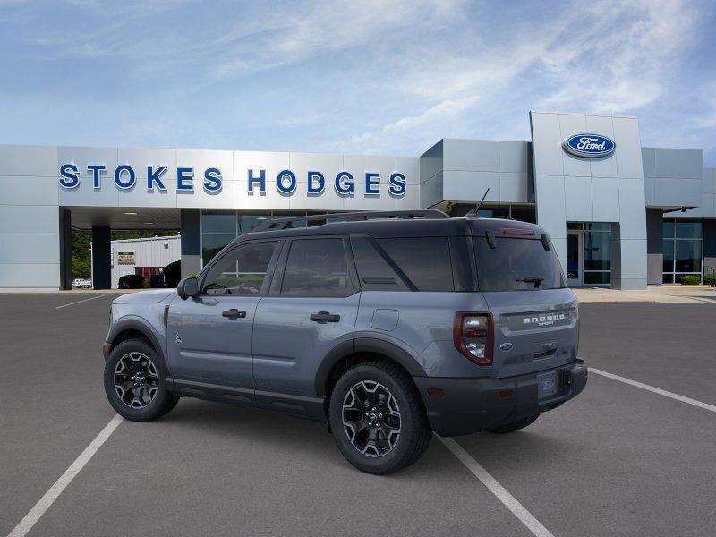 New 2026 Azure Gray Metallic Tri-Coat Ford Outer Banks® image 30
