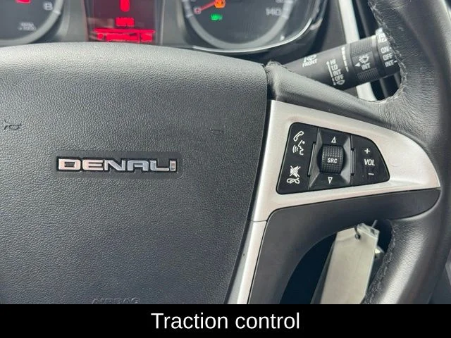 Used 2013 Silver GMC Denali image 30