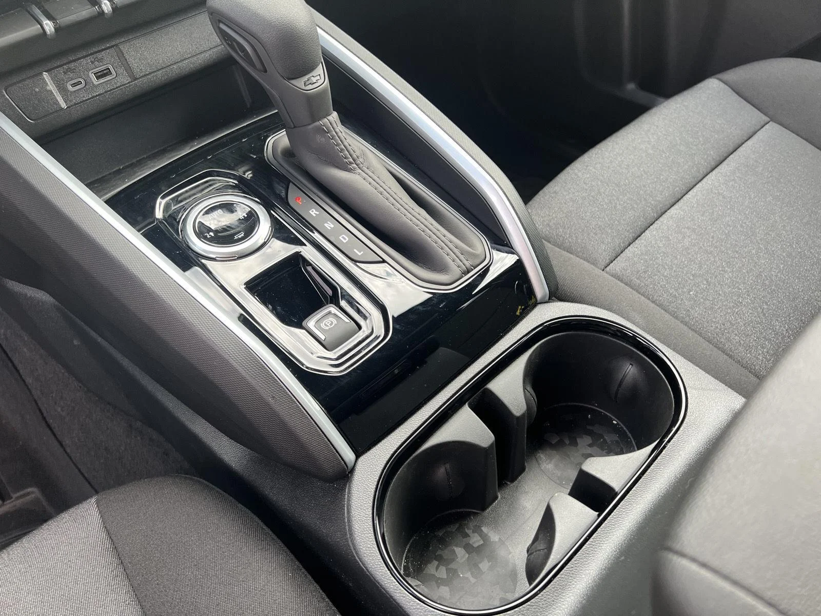 2026 Chevrolet Colorado Work Truck - Photo 27