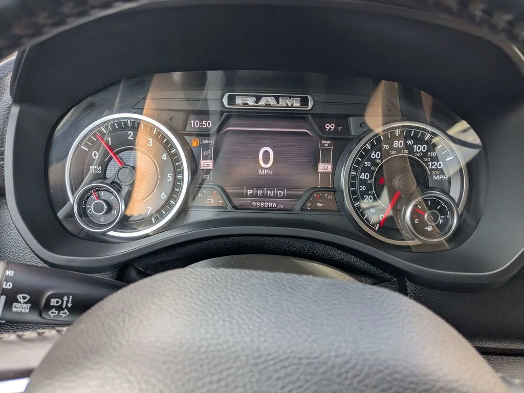 Used 2021 Blue Ram Laramie image 27