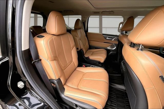 Certified Used 2025 Black INFINITI SENSORY image 26