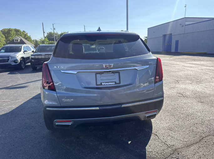 Used 2024 Silver Cadillac Premium Luxury image 6