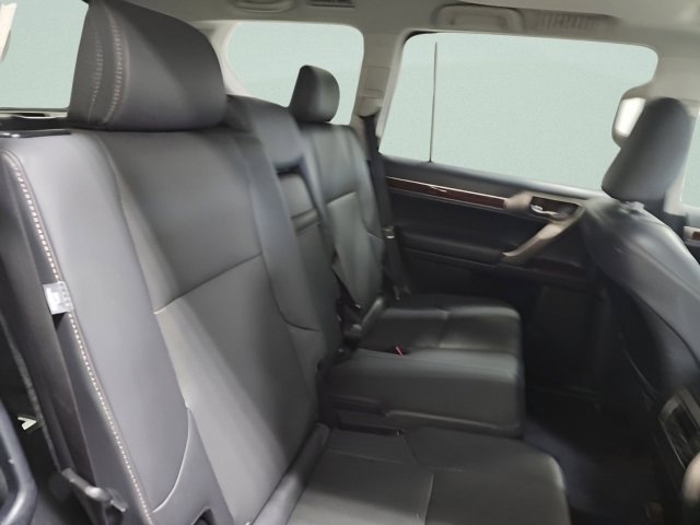 Used 2019 Nightfall Mica Lexus 460 image 18