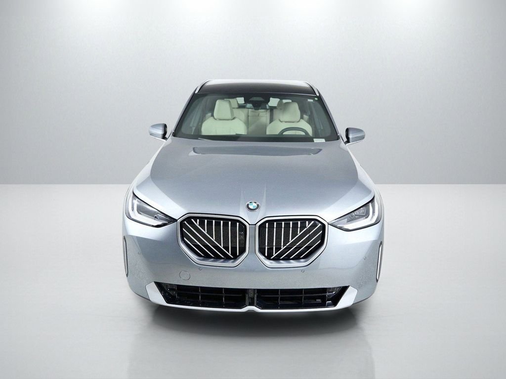 Used 2026 Skyscraper Grey Metallic BMW 30 xDrive image 17