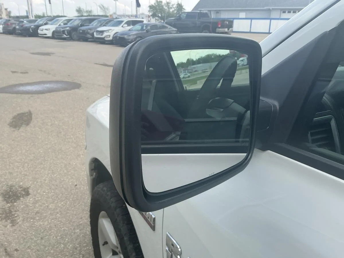 Used 2023 White RAM SLT image 12