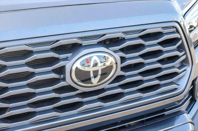 Certified Used 2023 MAGNETIC GRAY MET. Toyota  image 13