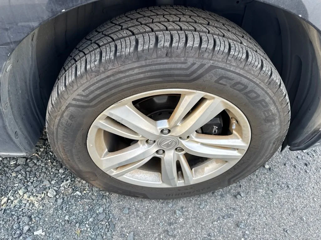 Used 2014  Acura Base image 12