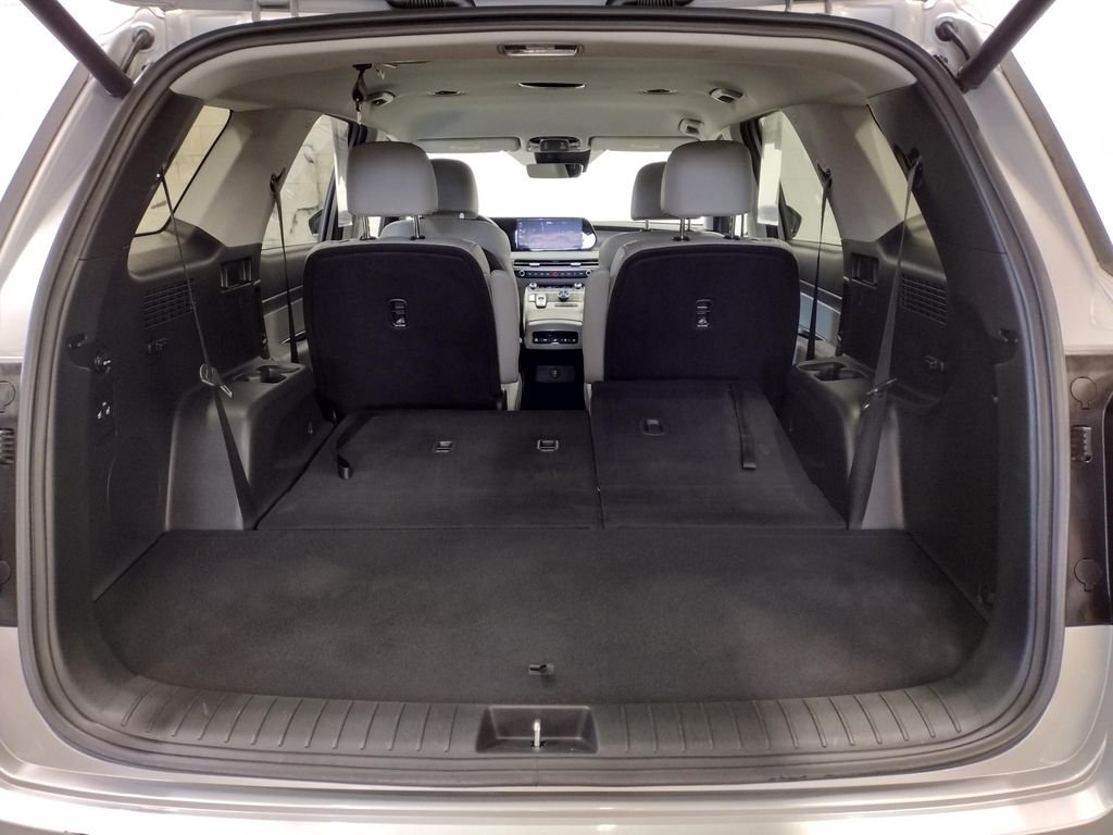 Certified Used 2024 Silver Hyundai SEL image 18