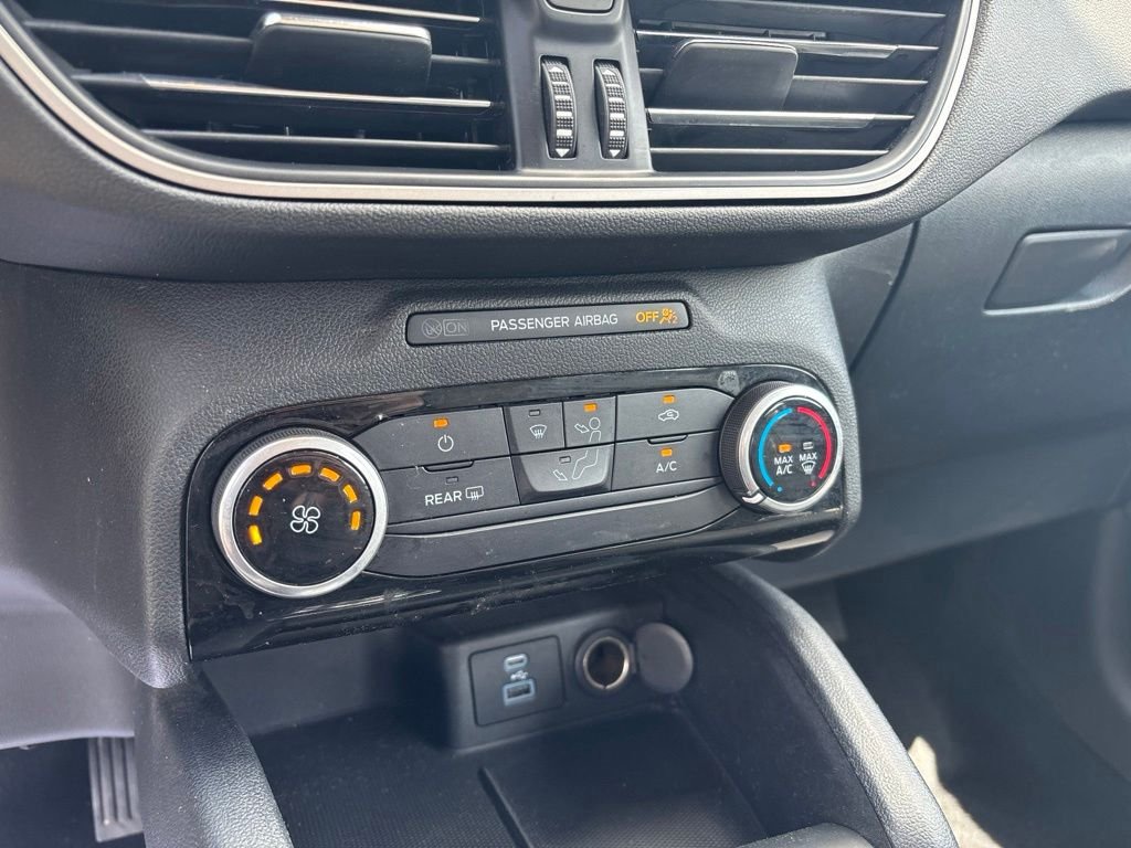 Used 2021 Blue Ford S image 15