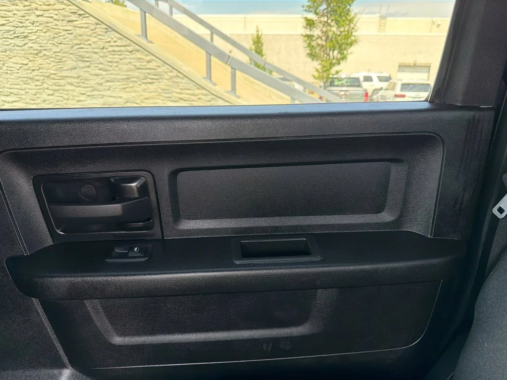 Used 2022 Gray Ram Tradesman image 14