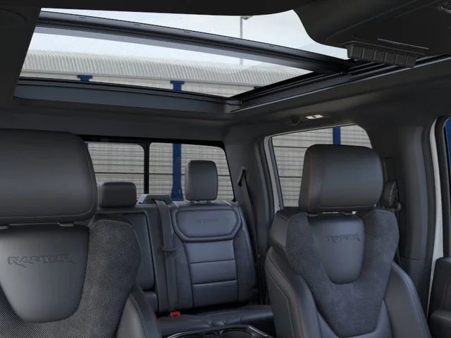 2025 Ford F-150 Raptor - Photo 22