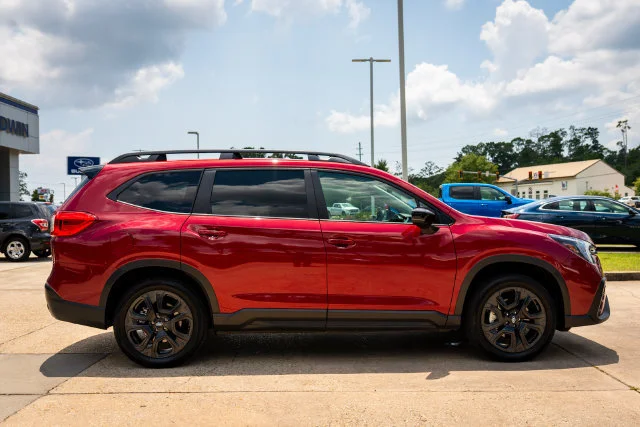 Certified Used 2025 Crimson Red Pearl Subaru Onyx Edition image 19