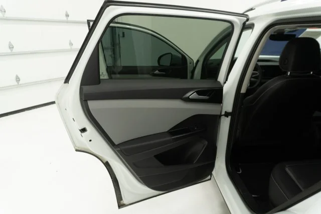 Used 2023 WHITE Volkswagen SEL image 21