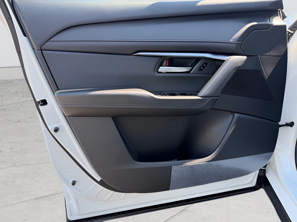 New 2026 Rhodium White Metallic Mazda 2.5 S Select image 9