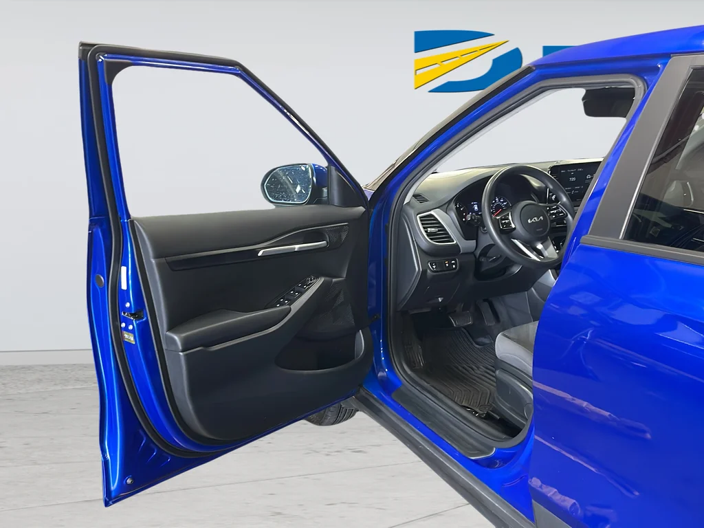 Used 2023 Blue Kia LX image 33