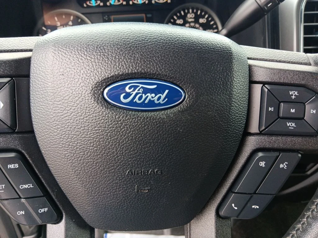 Used 2020 Stone Gray Metallic Ford XLT image 19