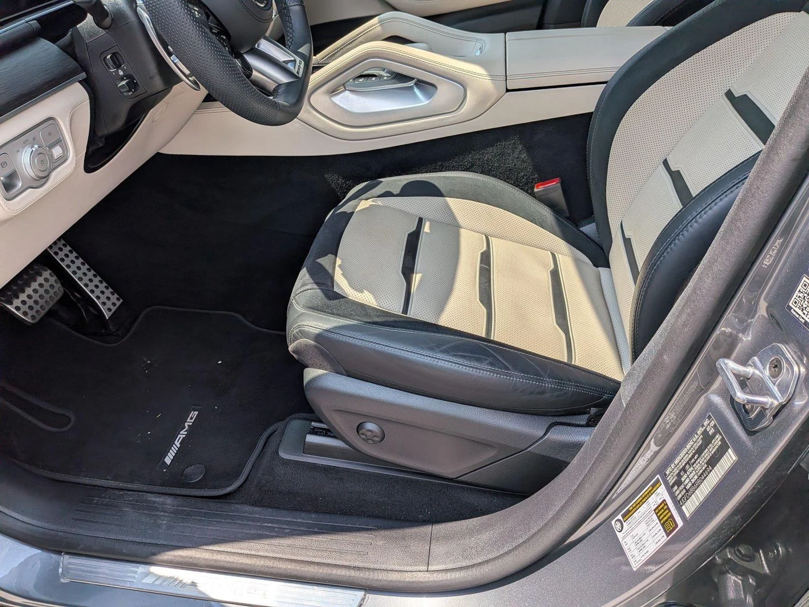 Used 2024 GREY Mercedes-Benz AMG® GLE 53 image 17