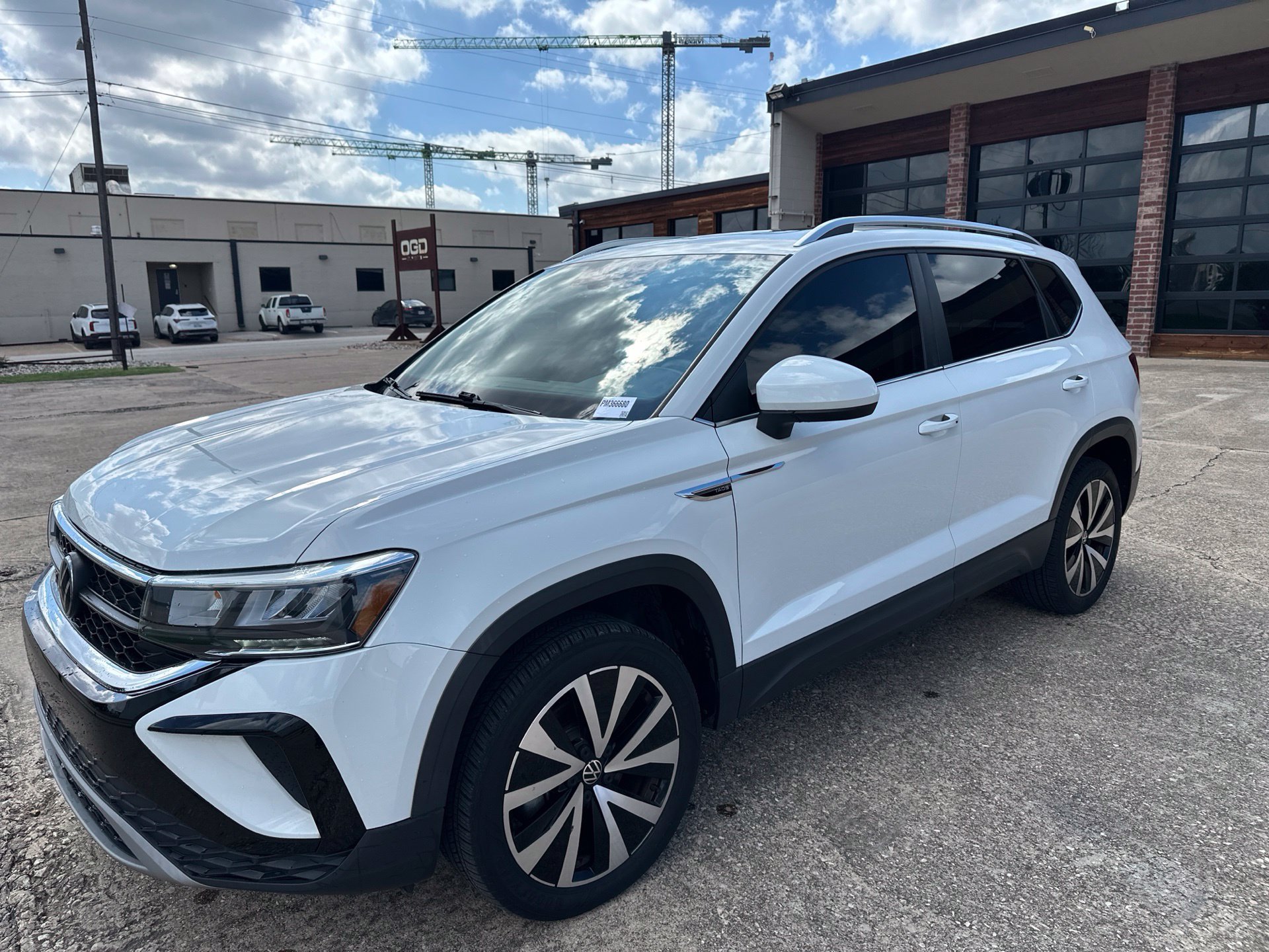 2023 Volkswagen Taos