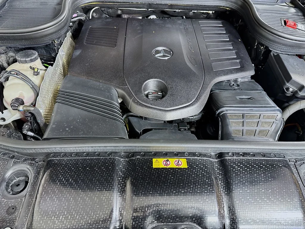 Used 2024 Black Mercedes-Benz GLE 450 image 39