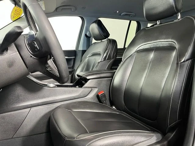 Used 2023 Black Jeep Limited image 14