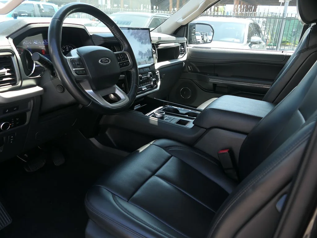 Used 2024 Dark Matter Gray Ford XLT image 11