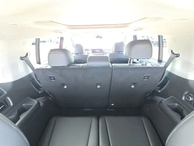 Used 2024 Red Hyundai Limited image 15