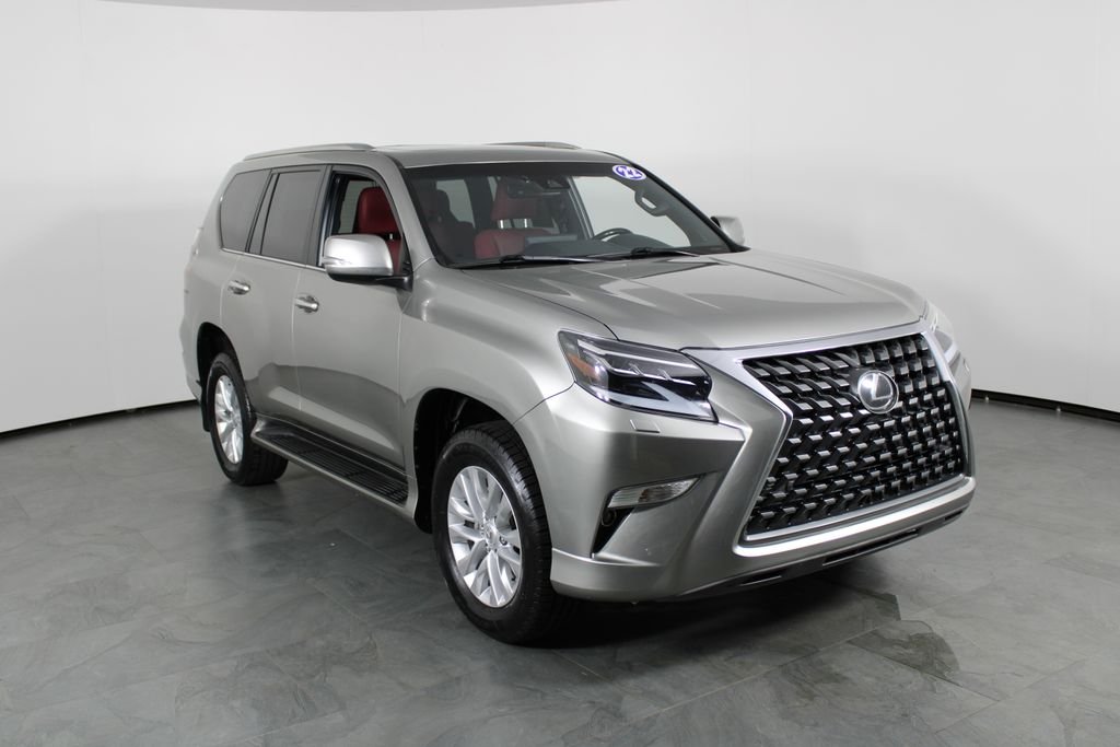 Used 2022 Silver Lexus 460 image 13