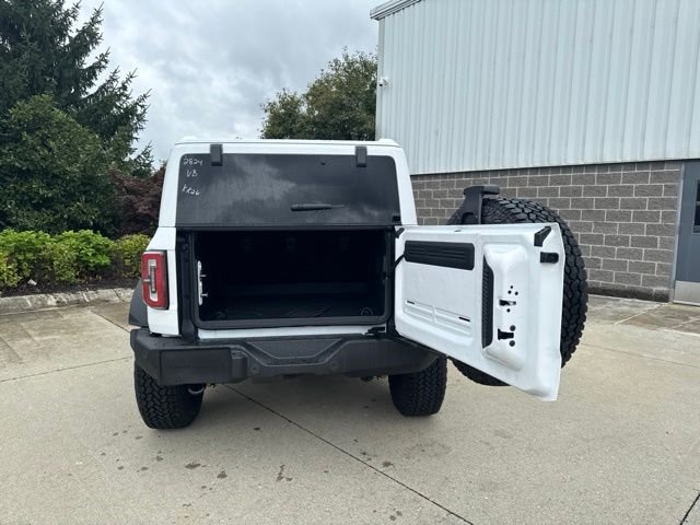 New 2026 Oxford White Ford Outer Banks image 6