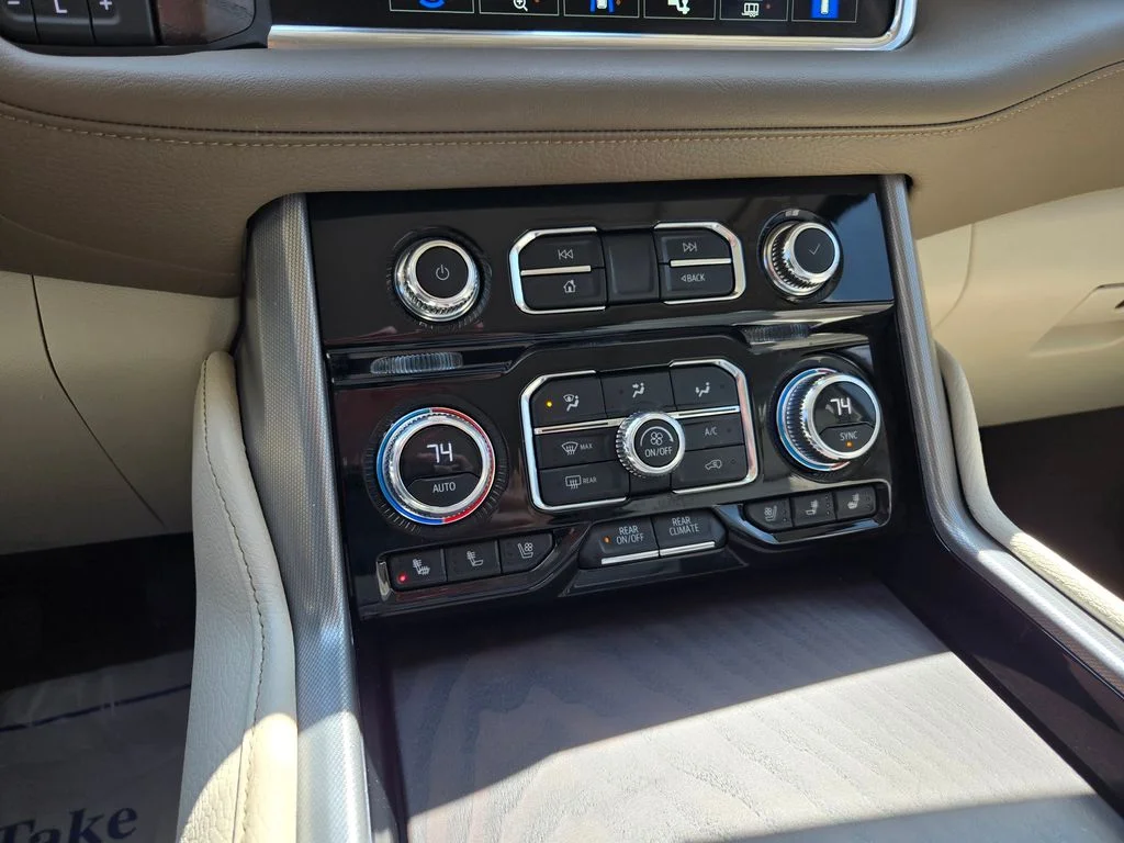 Used 2023 Black GMC Denali image 26