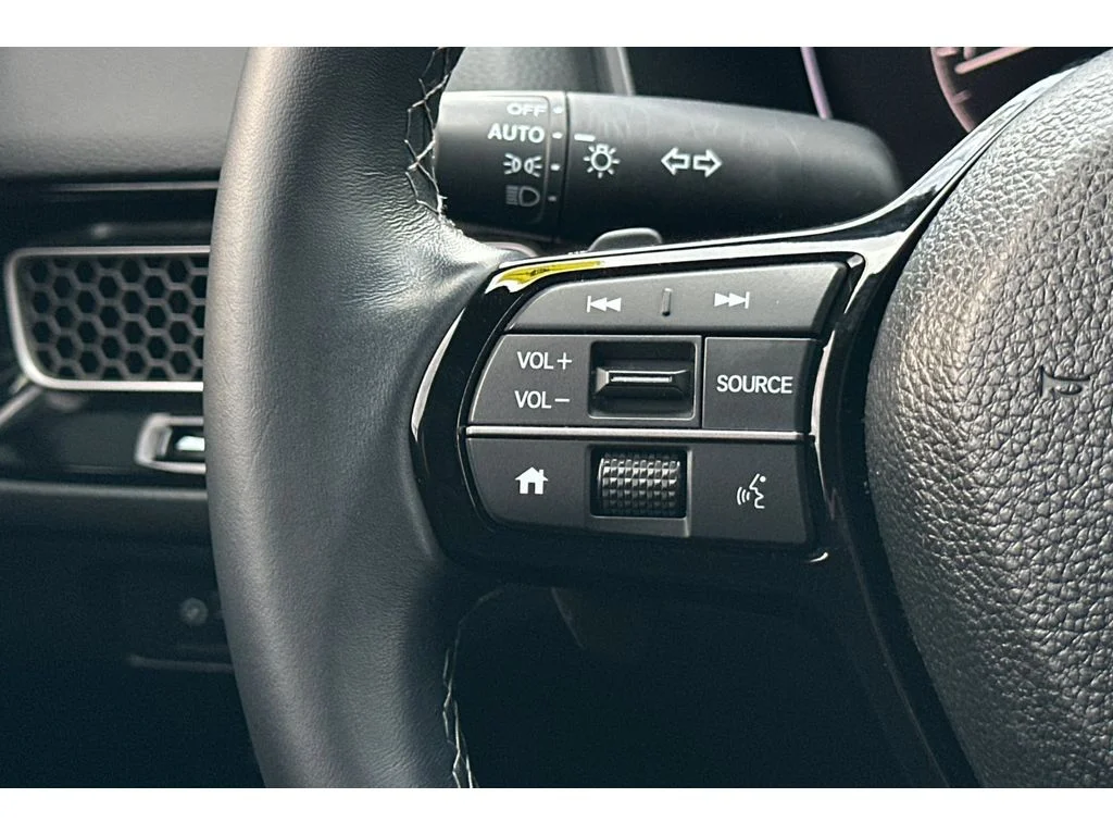 Used 2025 Sonic Gray Pearl Honda Sport image 35