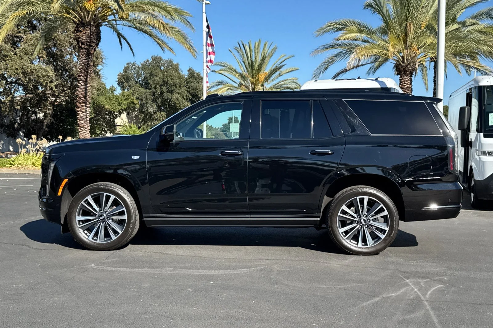 2025 Cadillac Escalade Sport - Photo 6