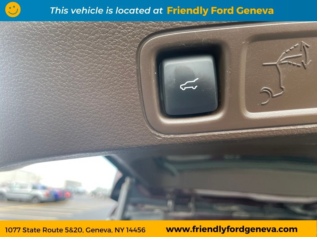 Used 2024 Red Ford King Ranch image 11