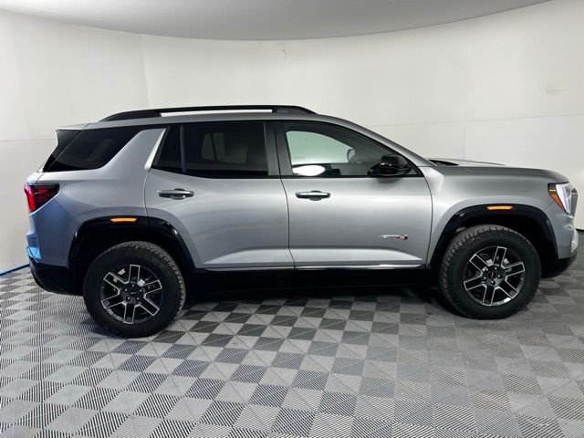 2026 GMC Terrain AT4 - Photo 8
