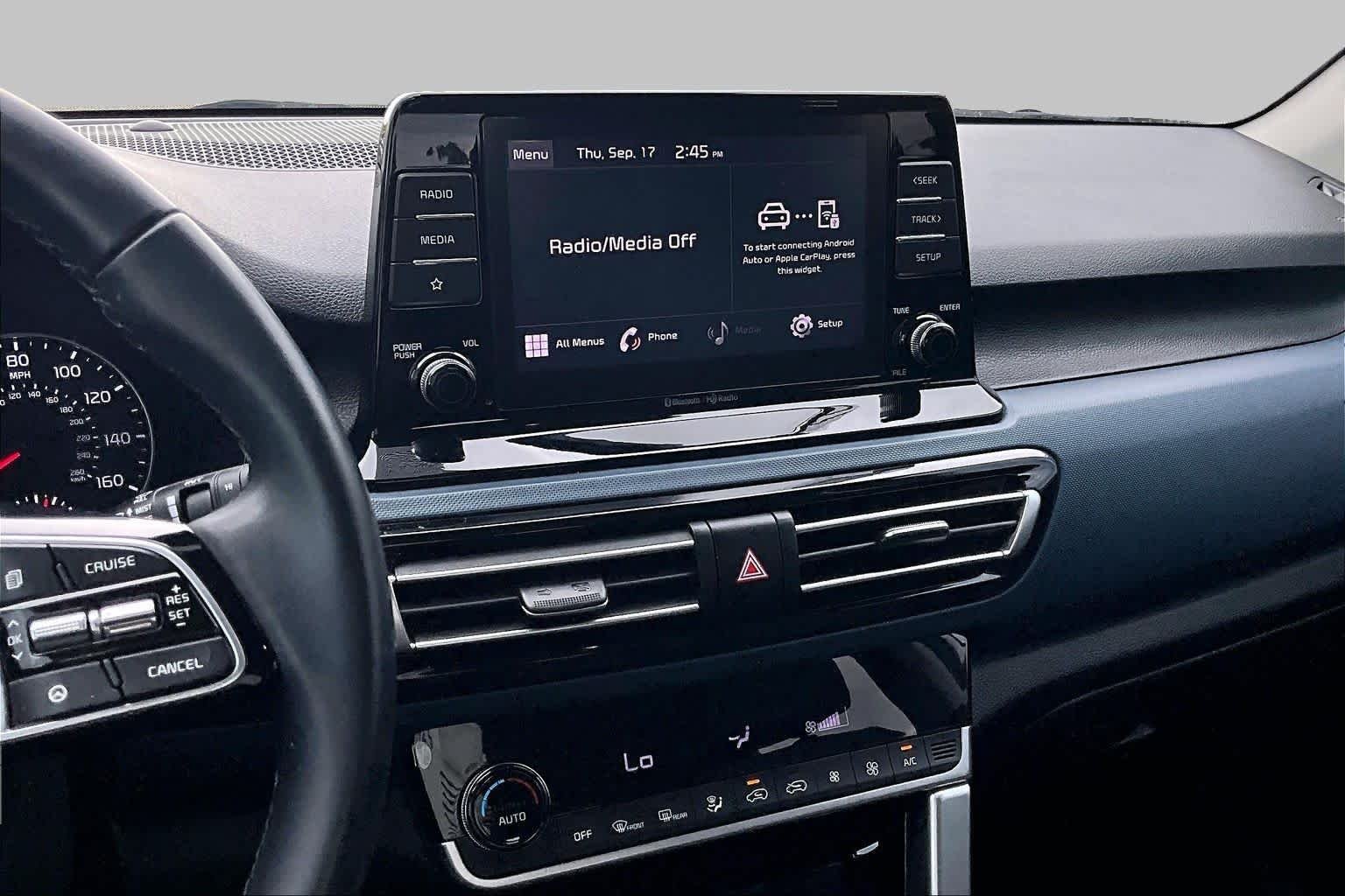Used 2023 Snow White Pearl Kia S image 7