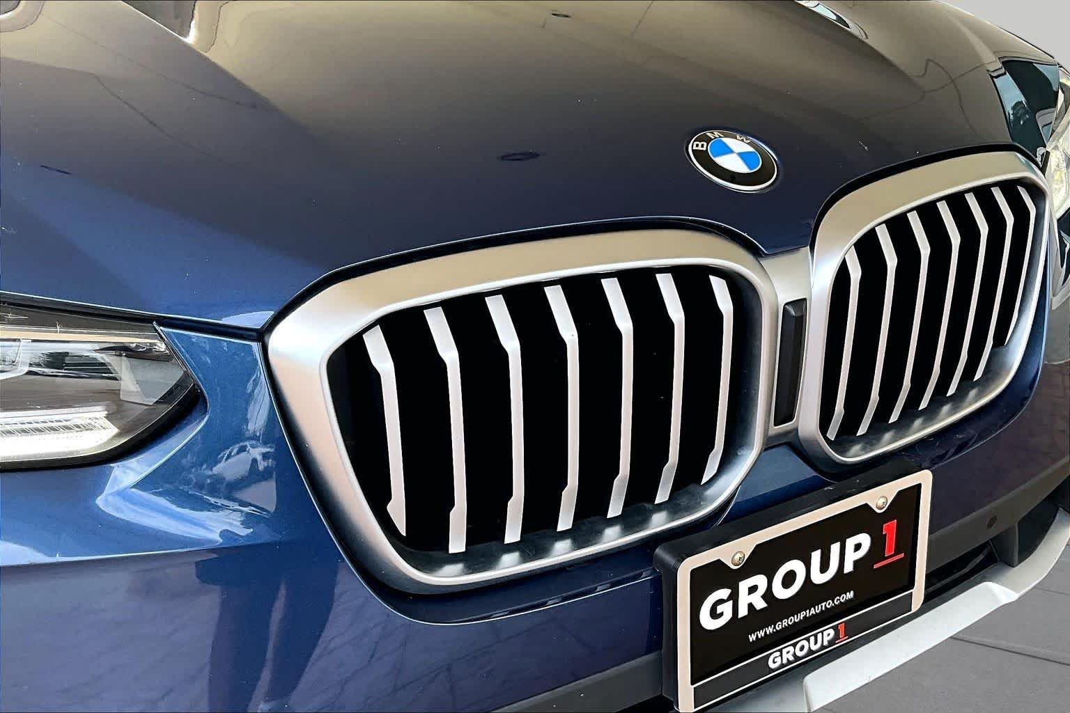 Used 2022 Phytonic Blue Metallic BMW xDrive30i image 28