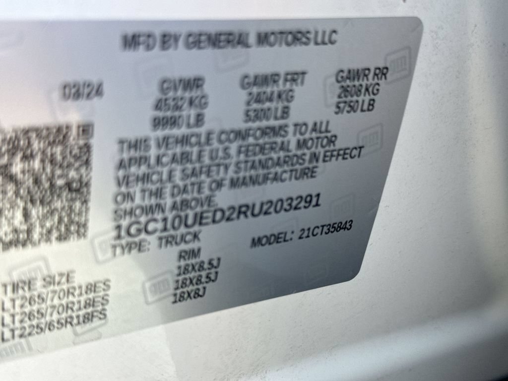 Used 2024 Summit White Chevrolet Work Truck image 38