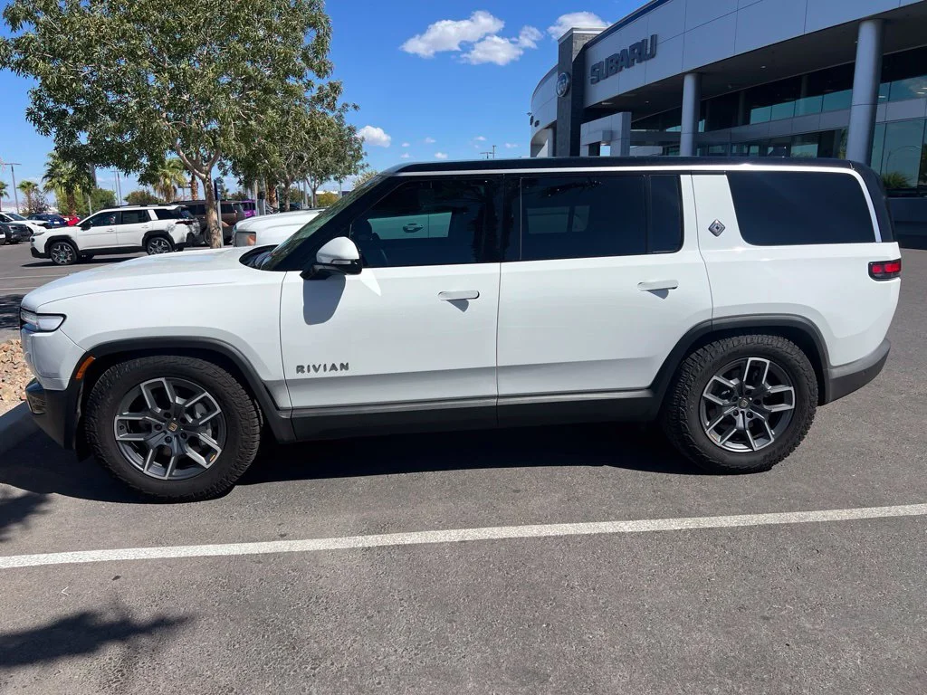 Used 2025 White Rivian Adventure Dual Motor Max Pack image 2