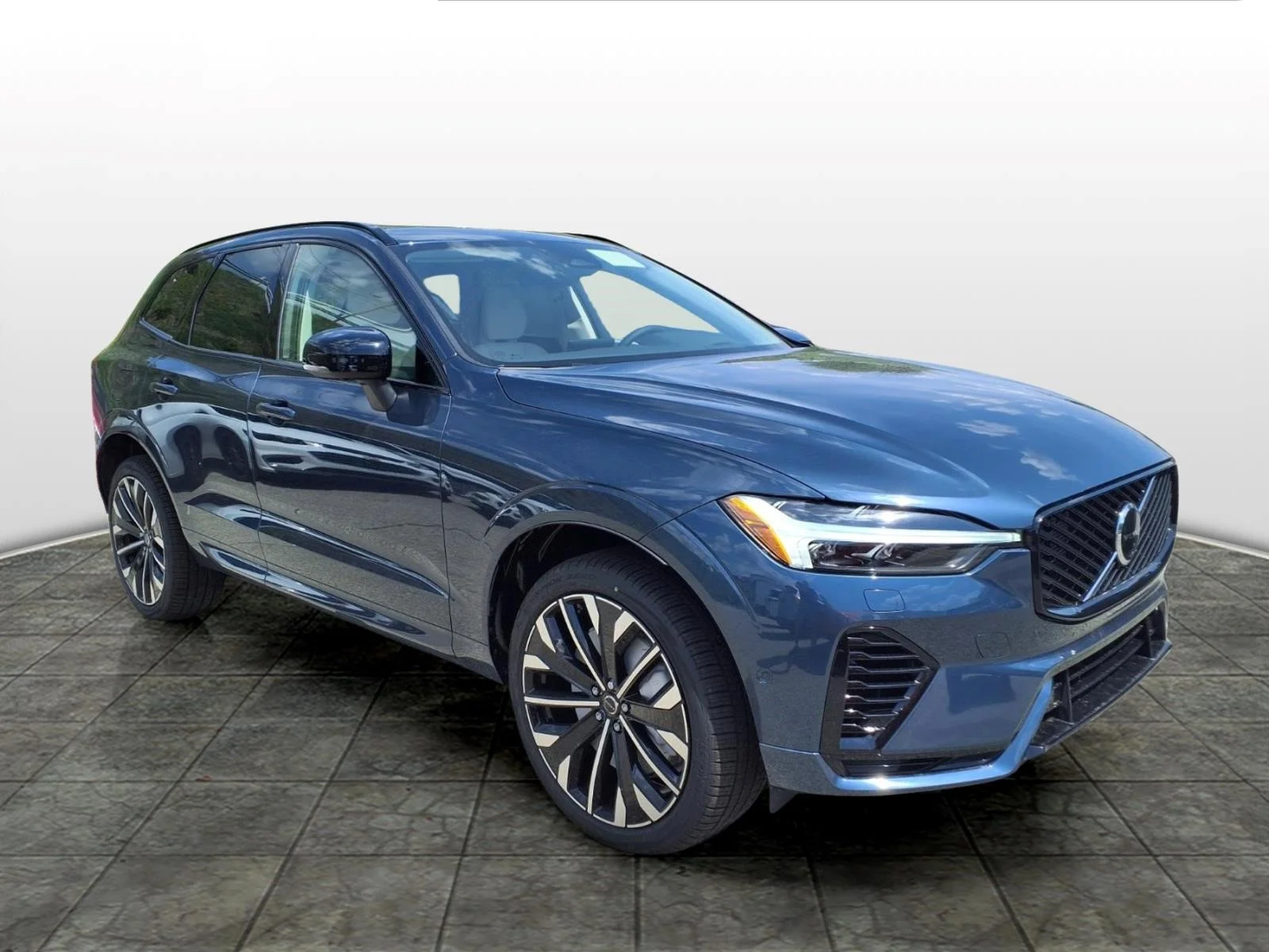 New 2026 Denim Blue Metallic Volvo Ultra image 1