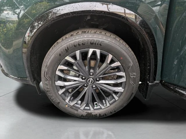New 2026 Obsidian Green Pearl Nissan Platinum image 31