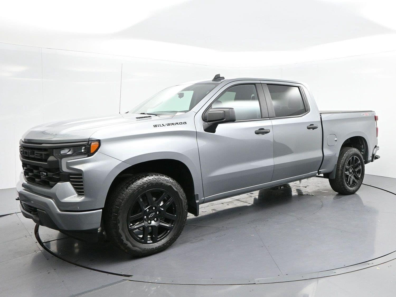 Used 2025 Sterling Gray Metallic Chevrolet Custom image 3