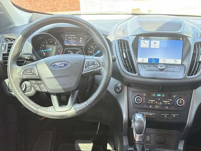 Used 2019 Blue Ford SEL image 13
