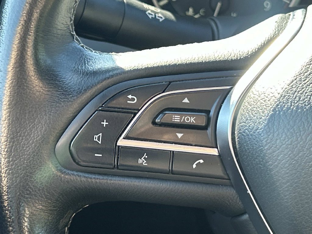 Used 2023 Gray INFINITI SENSORY image 22