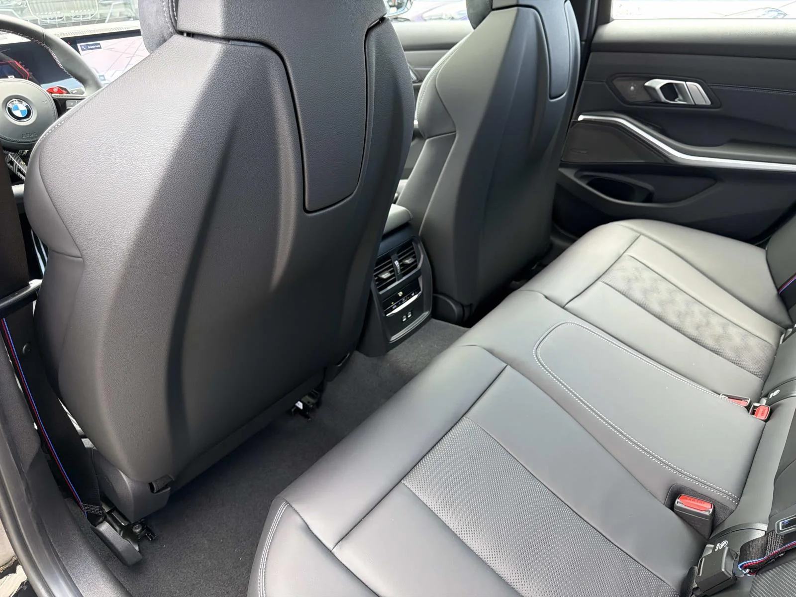 New 2027 Black Sapphire Metallic BMW Competition xDrive image 10