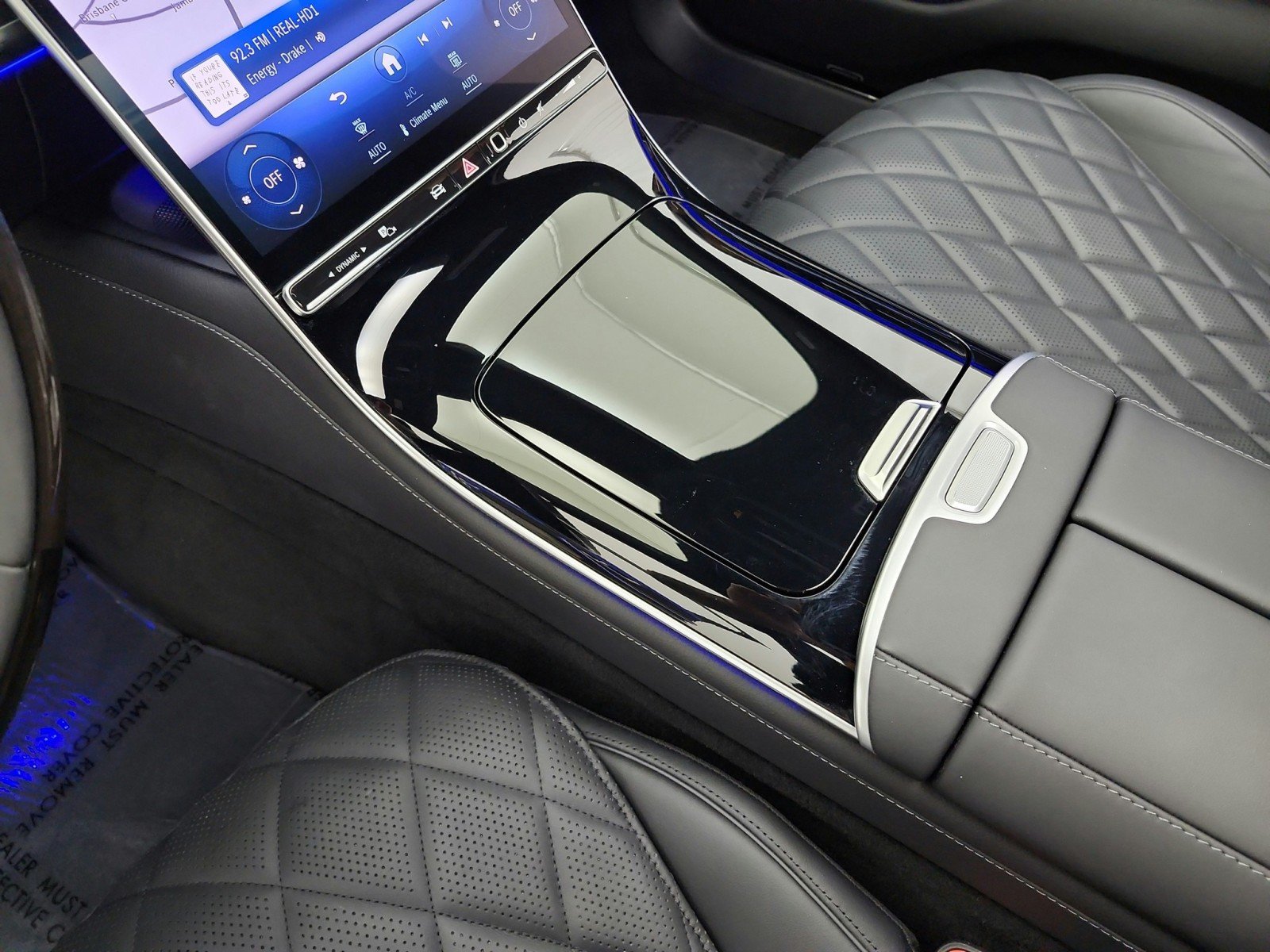 Certified Used 2025 Graphite Grey Metallic Mercedes-Benz S 580 4MATIC® Sedan image 11