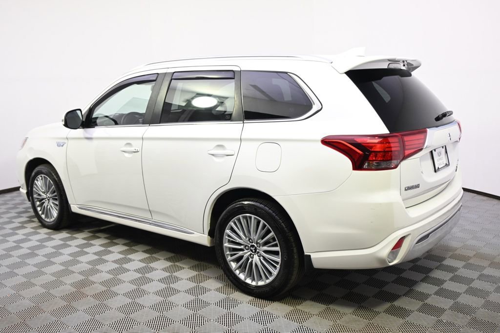 Used 2019 Mitsubishi Outlander SEL with VIN JA4J24A52KZ037155 for sale in Minneapolis, Minnesota