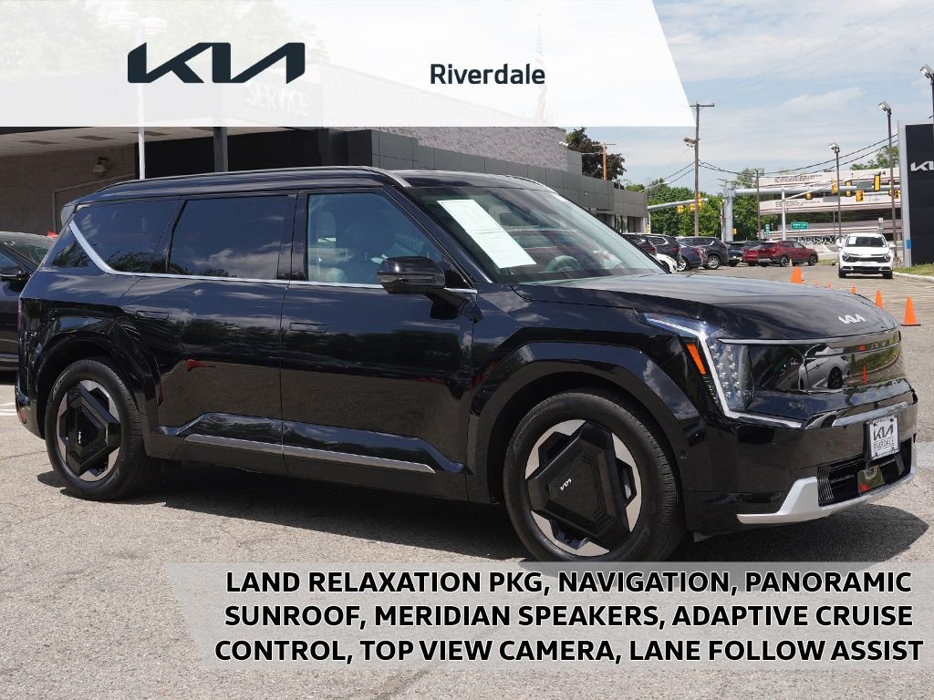 2024 Kia EV9 Land AWD's photo