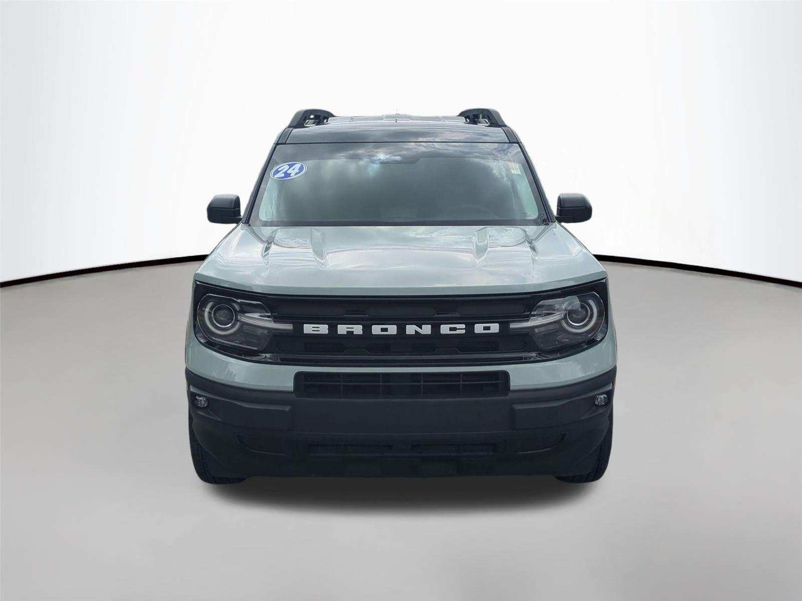 Used 2024 Cactus Gray FORD OUTBANK image 8