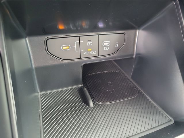 2025 Kia Sorento S - Photo 19