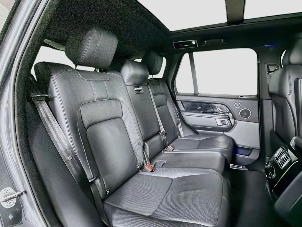 Used 2022 Green Land Rover Westminster image 29